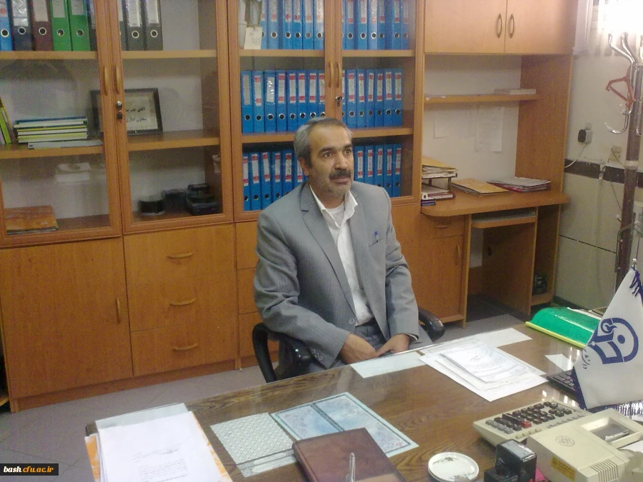 معاون اداری و مالی علیرضا مولوی 1