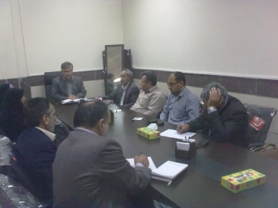 تشکیل جلسه هم اندیشی استادان با رییس دانشگاه