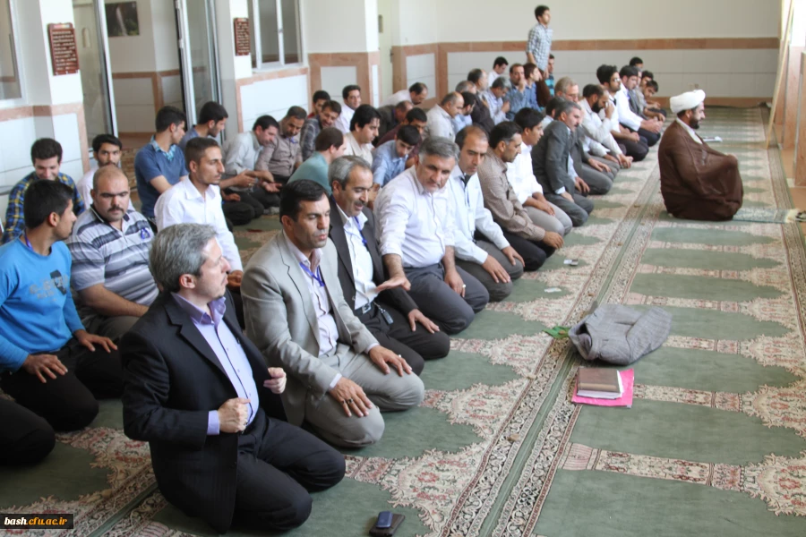 بازدید مسوول دبیرخانه دایمی جشنواره های فرهنگی از محل اجرای مسابقات 4