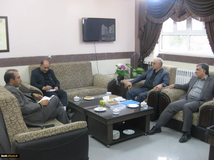 برگزاری جلسه ی هفته ی کتاب و کتاب خوانی  2