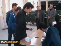 19 آبان در پردیس بحرالعلوم شهرکرد برگزار شد :

انتخابات شورای صنفی دانشجویی 2