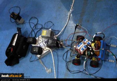 دانشجویان دانشگاه فرهنگیان چهارمحال وبختیاری ربات کاوشگر رهیابی طراحی کردند