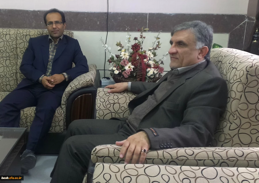 دیدار رییس دانشگاه پیام نور استان با دکتر قنبری  2