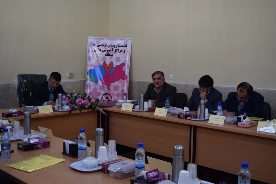 نشست روسای پردیس ها و مراکز آموزش عالی منطقه 7 دانشگاه فرهنگیان در شهرکرد برگزار شد 4