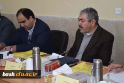 رییس شورای دانشگاه های فرهنگیان منطقه 7کشور وسرپرست پردیس شهید باهنر اصفهان بیان کرد : 

دانشگاه های فرهنگیان کشور روندروبه رشدی دارد 2