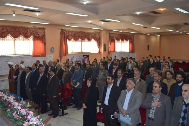 همایش استانی « تربیت فرهنگی ، اجتماعی و اقتصادی : جایگاه و اقتضائات در تربیت معلم »  3