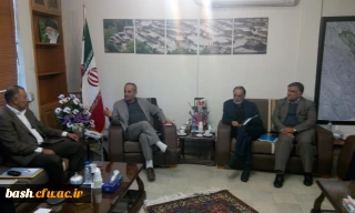 نشست استاندار با روسای دانشگاه های استان