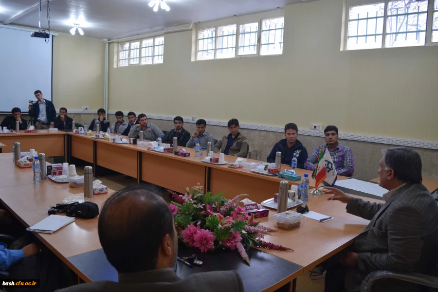 برگزاری دوره روایت دفاع مقدس 4