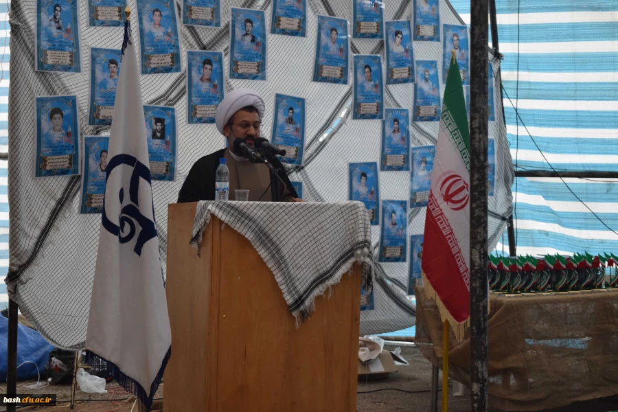 یادواره شهدای دانشگاه فرهنگیان چهارمحال وبختیاری برگزار شد 14
