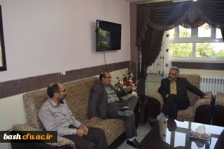 دیدار معاون اداره کل آموزش وپرورش استان و دکتر قربان پور