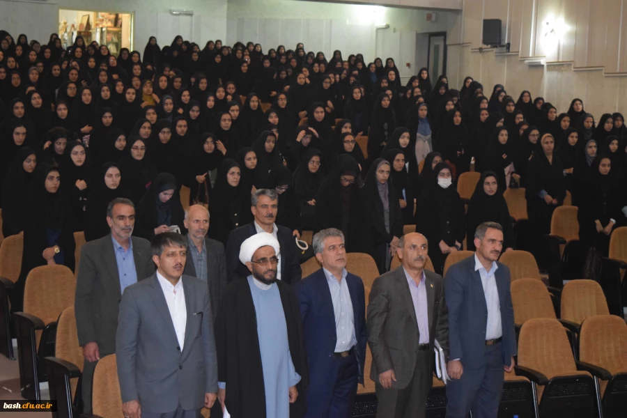 امام جمعه شهرکرد : 

برخی فضاهای آموزشی و دانشگاهی نیروی انسانی مجرب پرورش نمی دهد 2