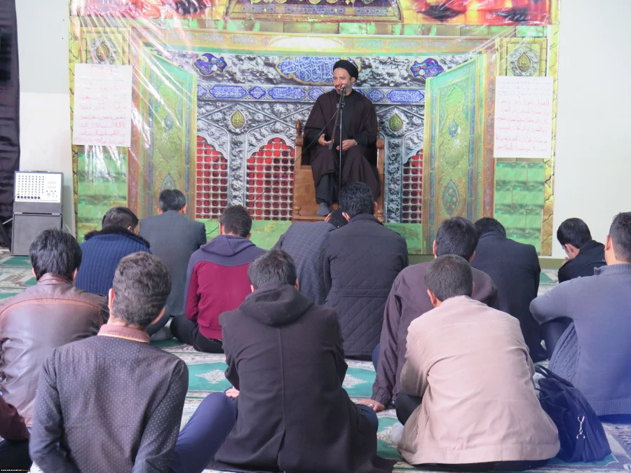 برگزاری مراسم اربعین حسینی در پردیس بحر العلوم شهرکرد 4