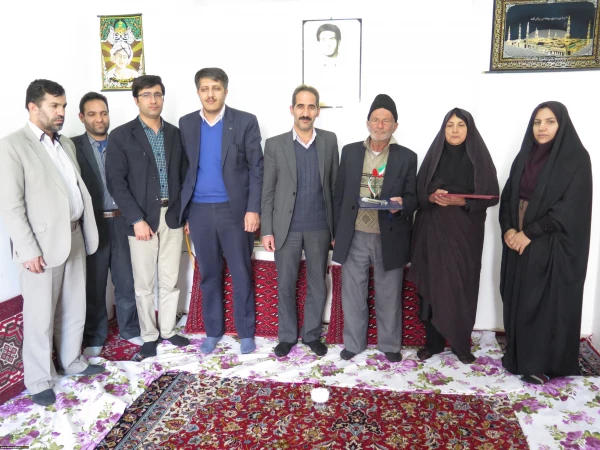 دیدار با خانواده شهید همایون نصیری  3