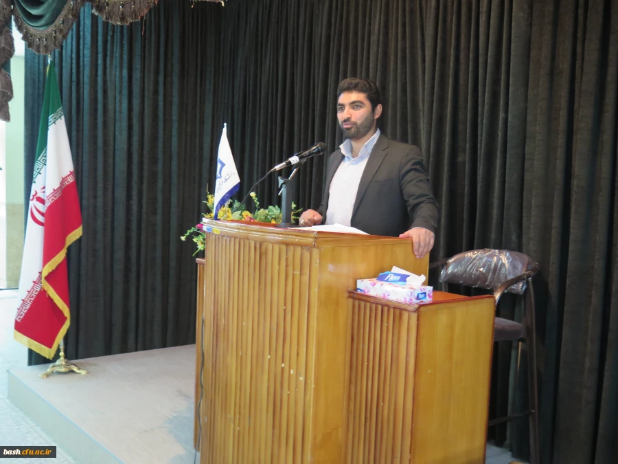 نشست بصیرتی باعنوان بیعت با امام خمینی(ره) بیعت با رسوالله(ص) است  2