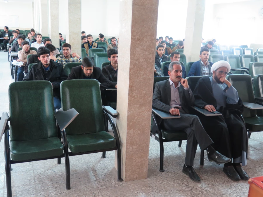 نشست بصیرتی باعنوان بیعت با امام خمینی(ره) بیعت با رسوالله(ص) است  2