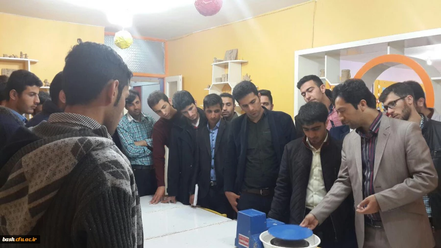 بازدید دانشجویان رشته علوم تربیتی پردیس بحرالعلوم از مرکز شماره یک کانون پرورش فکری کودکان و نوجوانان استان 2