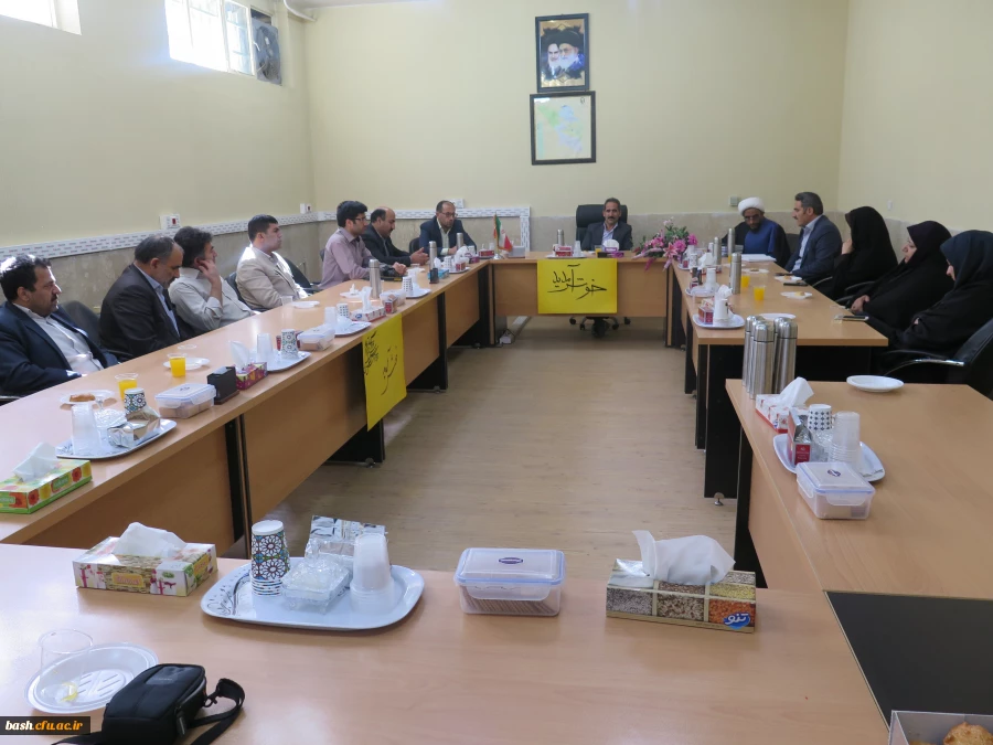 جلسه معارفه آقای کریمی معاون پردیس بحر العلوم  2