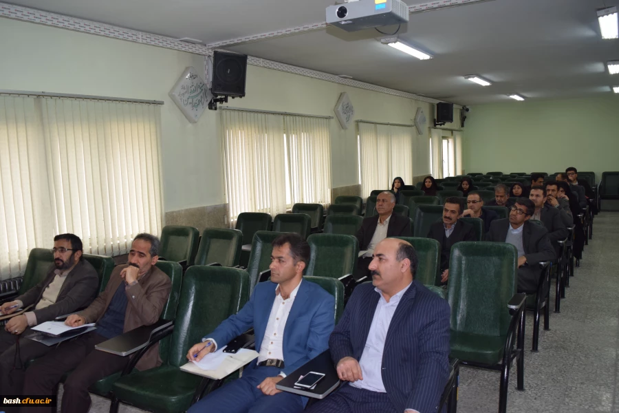 جلسه هم اندیشی اساتید دانشگاه فرهنگیان استان چهارمحال و بختیاری در پردیس بحرالعلوم  برگزار شد