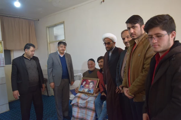 دیدار با خانواده شهید ابوالفضل احمدی