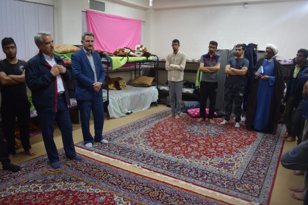 بازدید سرزده مدیر کل امور دانشجویی از سرای پردیس بحرالعلوم